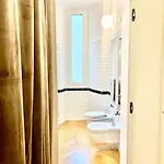 Casa *